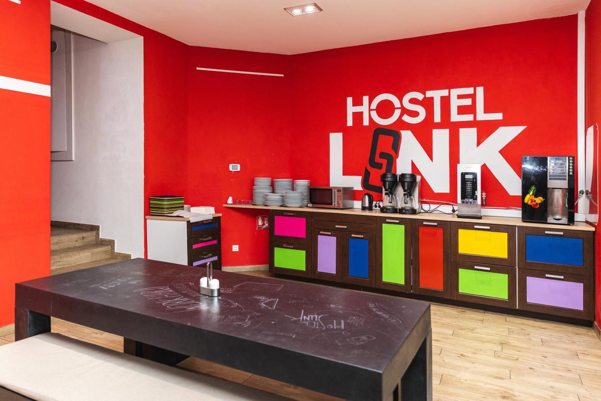 Hostel Link Lovran Exterior photo